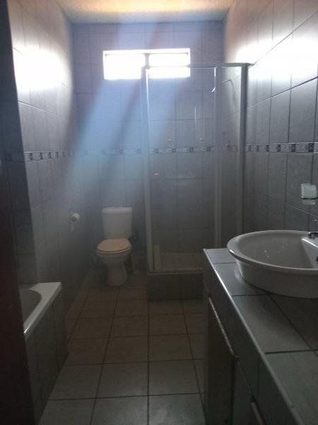 4 Bedroom Property for Sale in Bloemhof North West